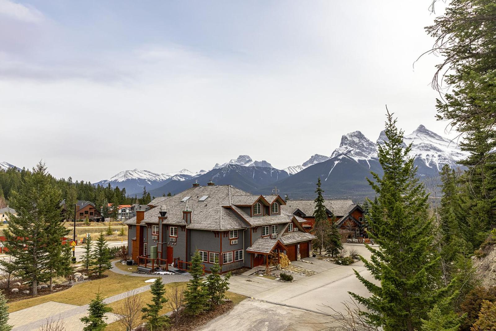 Creekside Villa Canmore Eksteriør bilde